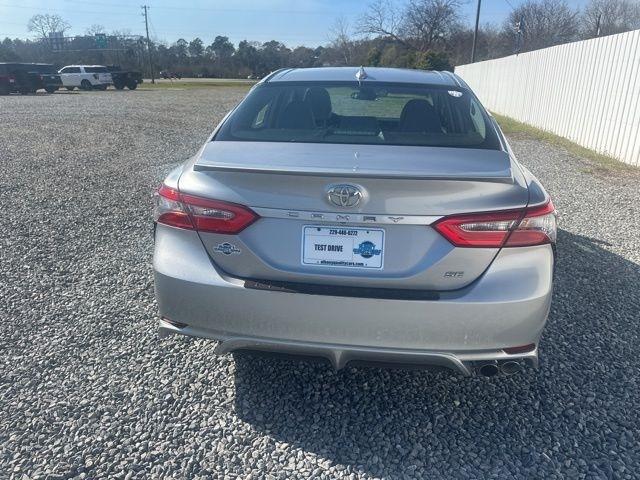 Toyota Camry  2019