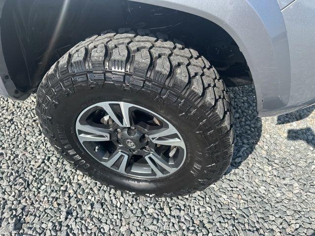 Toyota Tacoma 2WD  2021