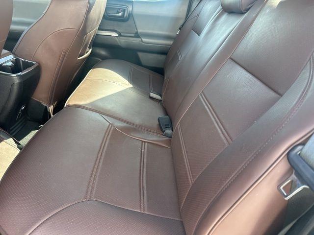 Toyota Tacoma 2WD  2021