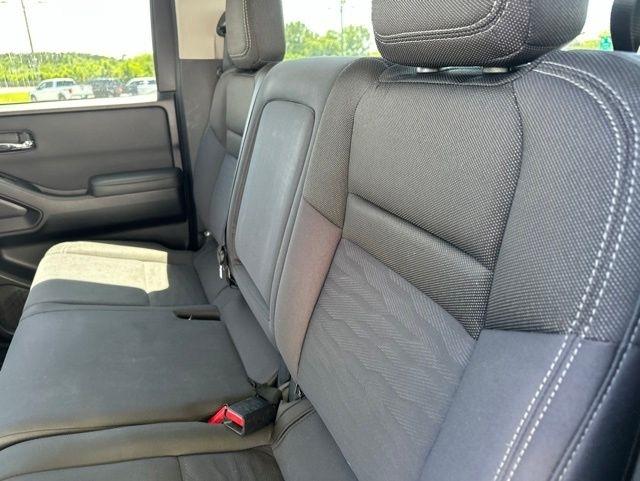 Nissan Frontier  2022