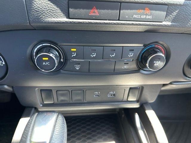 Nissan Frontier  2022