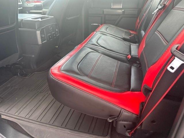 2019 Ford F-150 Lariat - Photo 18