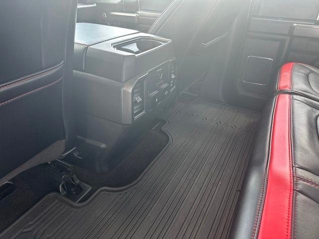2019 Ford F-150 Lariat - Photo 20