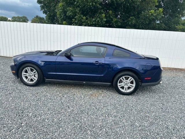 Ford Mustang  2012