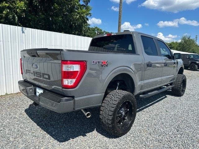 Ford F-150  2021