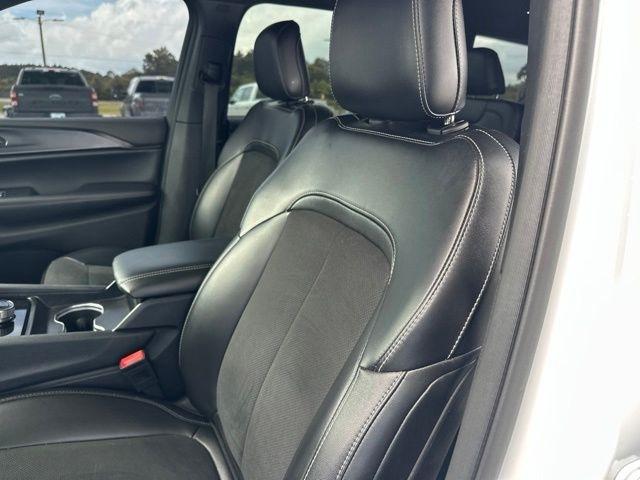 Jeep Grand Cherokee L  2024