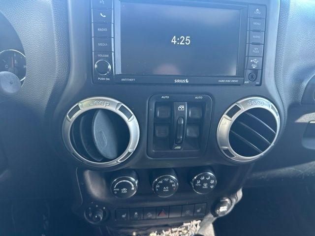 Jeep Wrangler Unlimited  2014