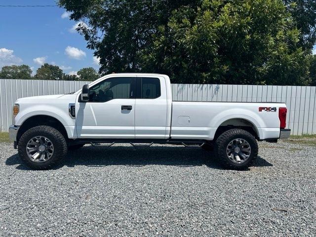 Ford Super Duty F-250 SRW  2017