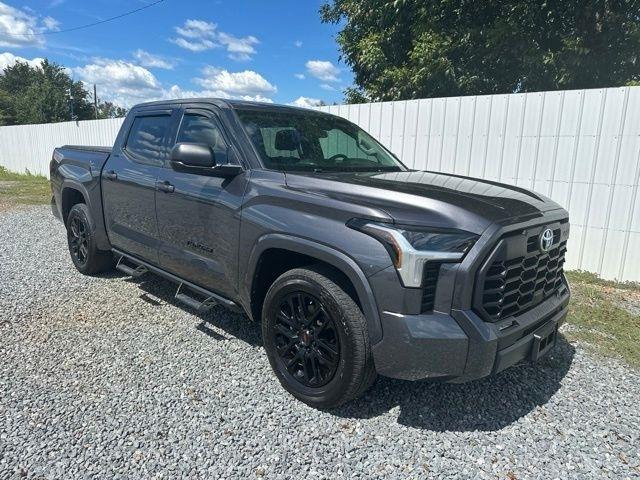 Toyota Tundra 4WD  2023
