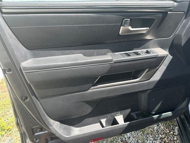 Toyota Tundra 4WD  2023