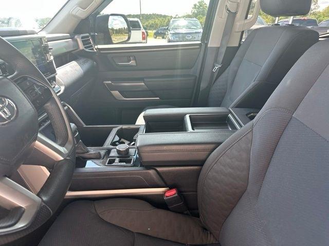 Toyota Tundra 4WD  2023