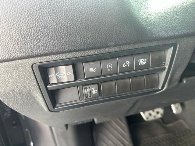 Toyota Tundra 4WD  2023
