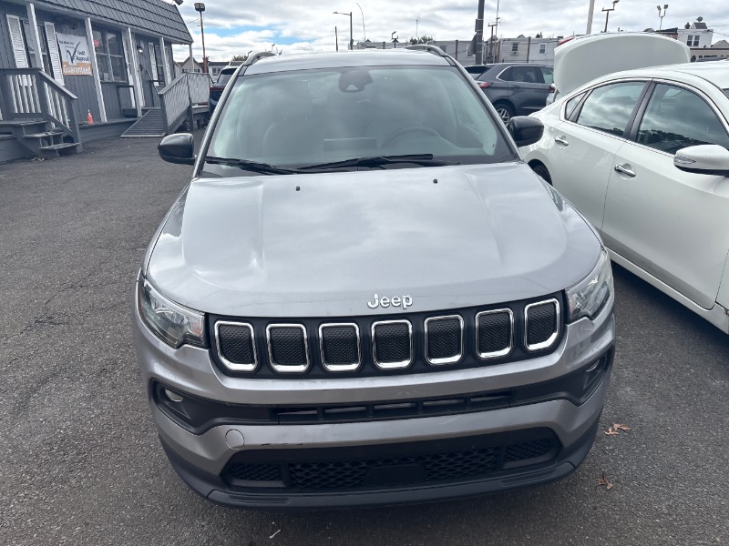 2022 Jeep Compass 