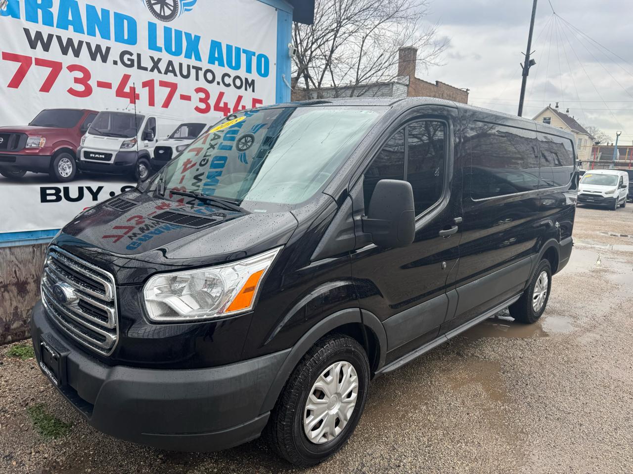 View vehicle photo 2