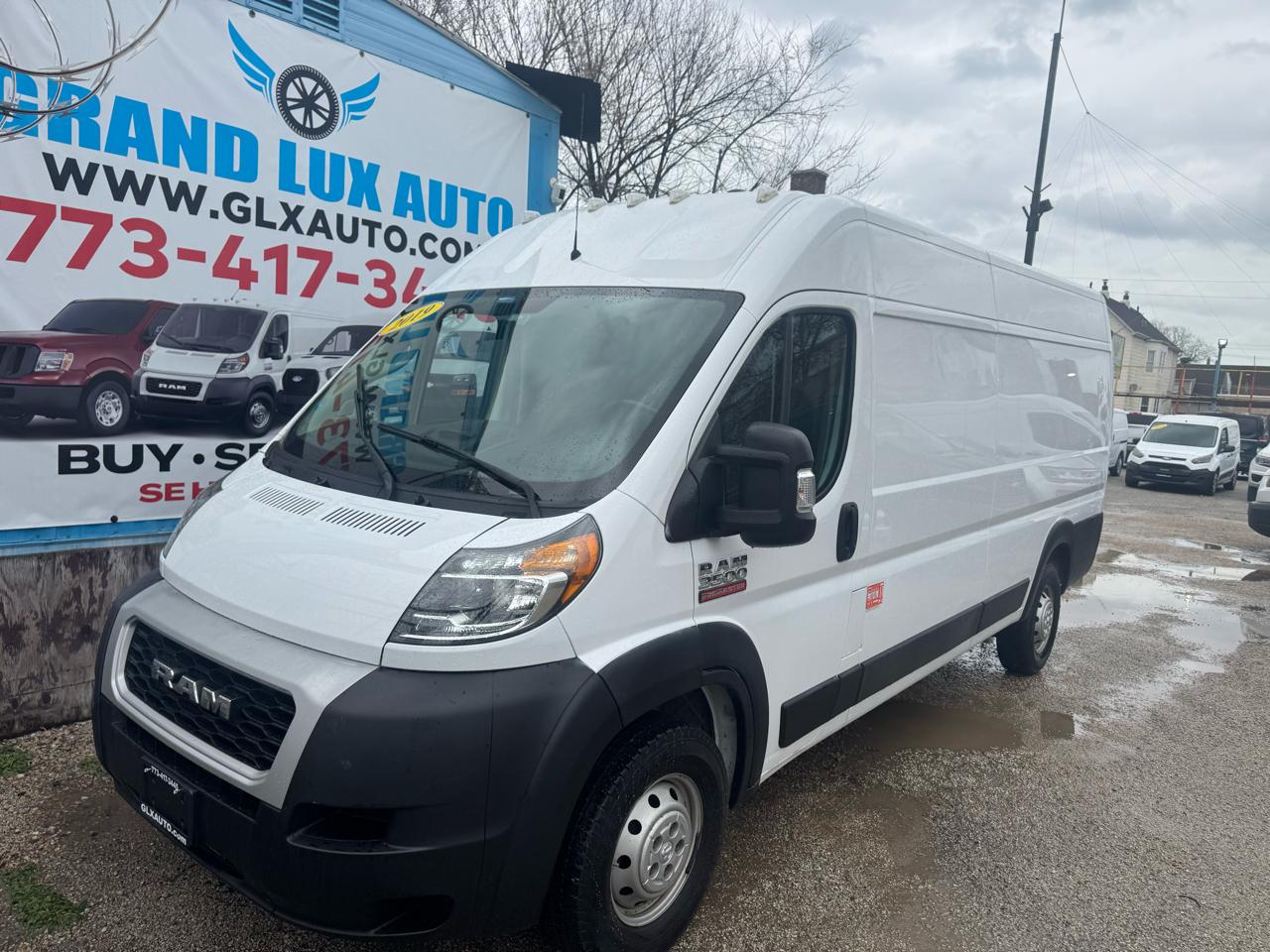 View vehicle photo 2