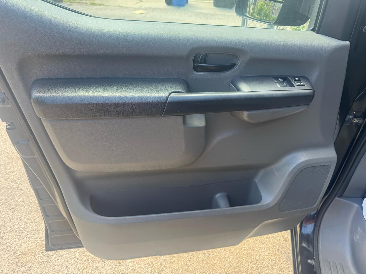 2020 Nissan NV Cargo SV - Photo 23