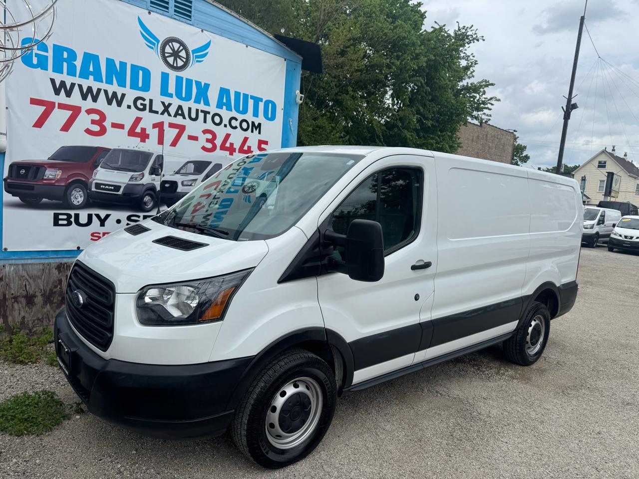 2018 Ford Transit Van T-250 130" Low Rf 9000 GVWR Swing-Out RH Dr