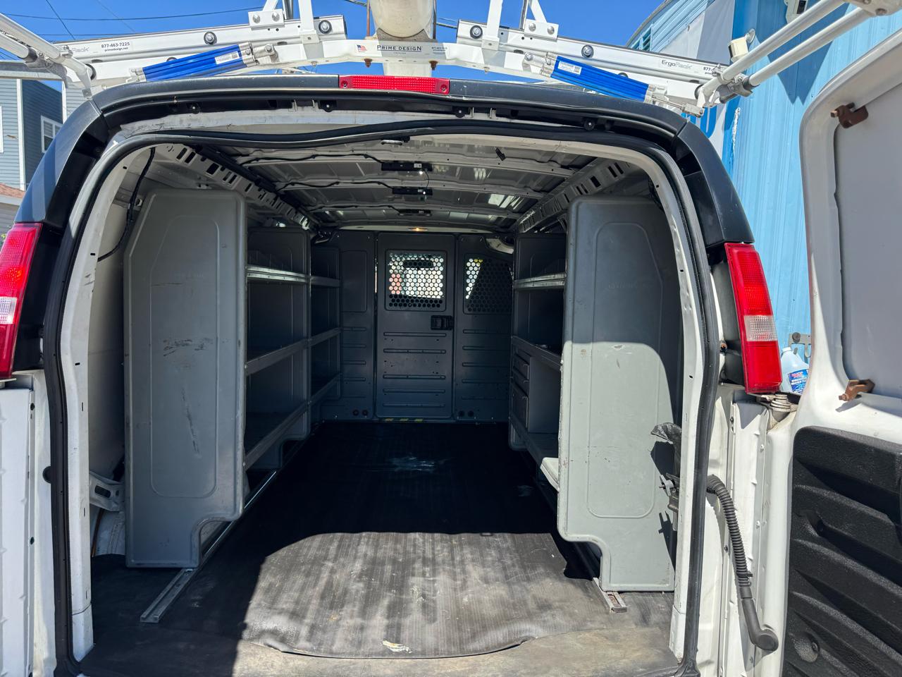 2017 Chevrolet Express Cargo Work Van - Photo 13