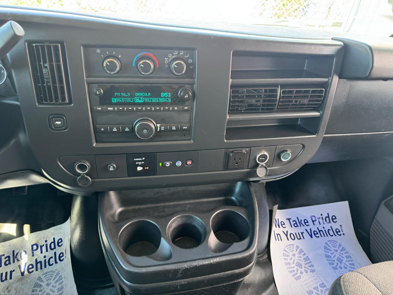 2017 Chevrolet Express Cargo Work Van - Photo 26