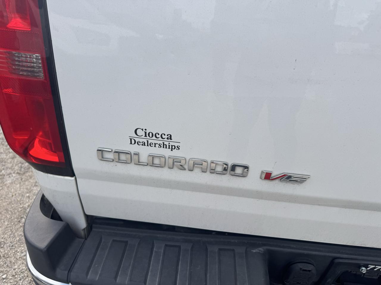 Chevrolet Colorado photo 12