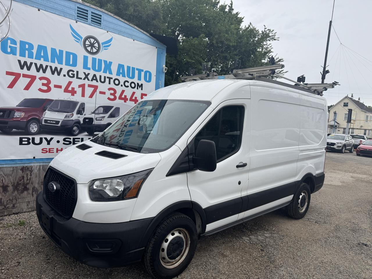 2021 Ford Transit Cargo Van T-250 130" Med Rf 9070 GVWR RWD