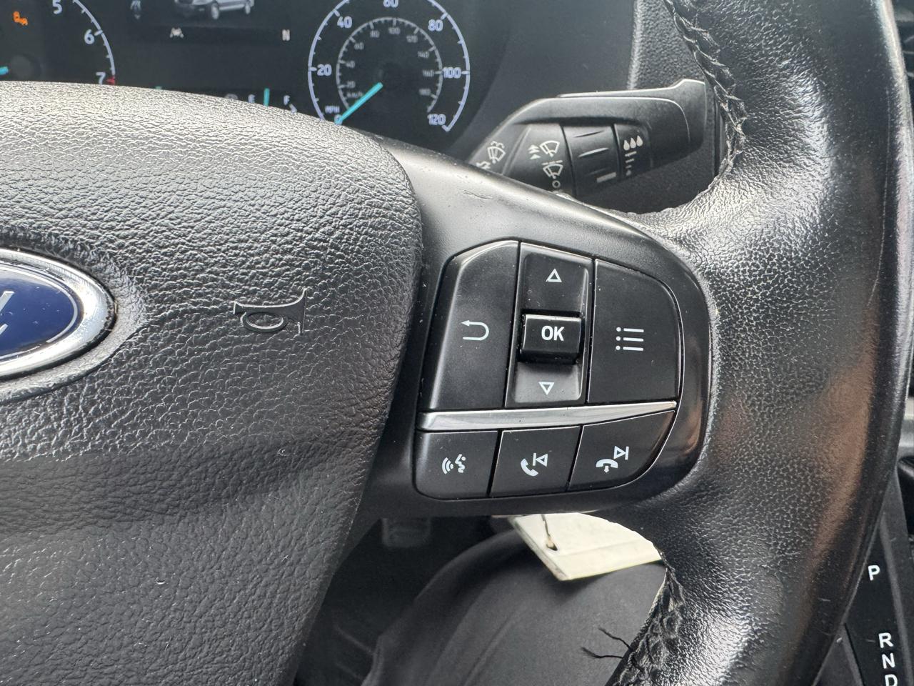 Ford Transit photo 21