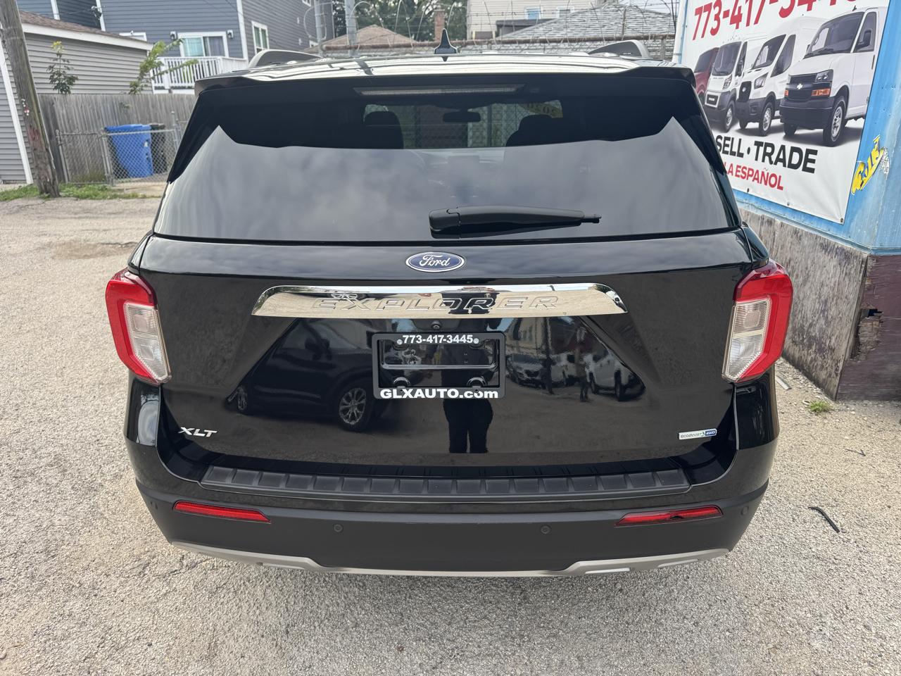 Ford Explorer photo 9