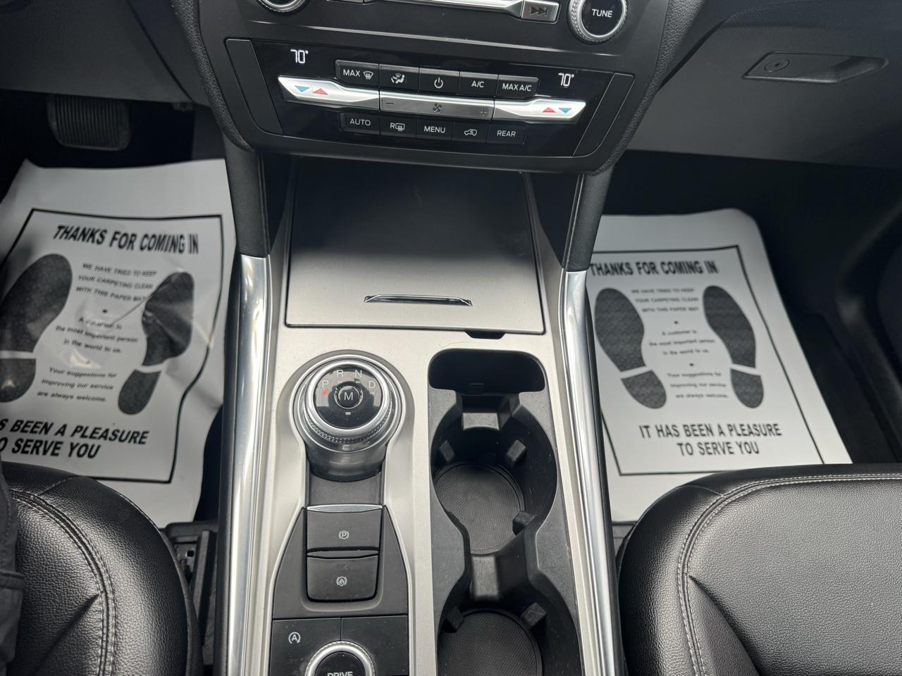Ford Explorer photo 33