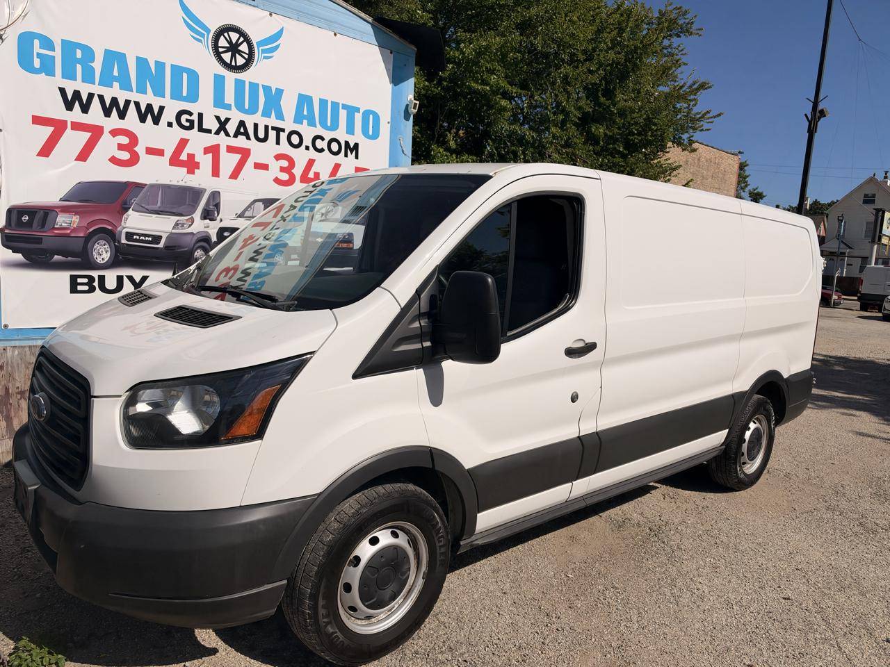 2017 Ford Transit Van T-150 130" Low Rf 8600 GVWR Swing-Out RH Dr