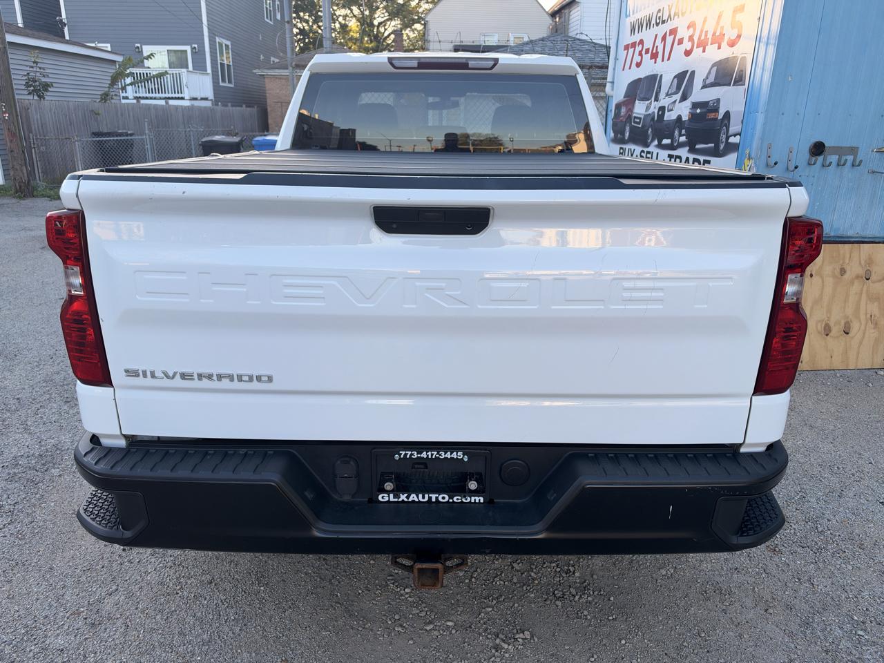 Chevrolet Silverado photo 8