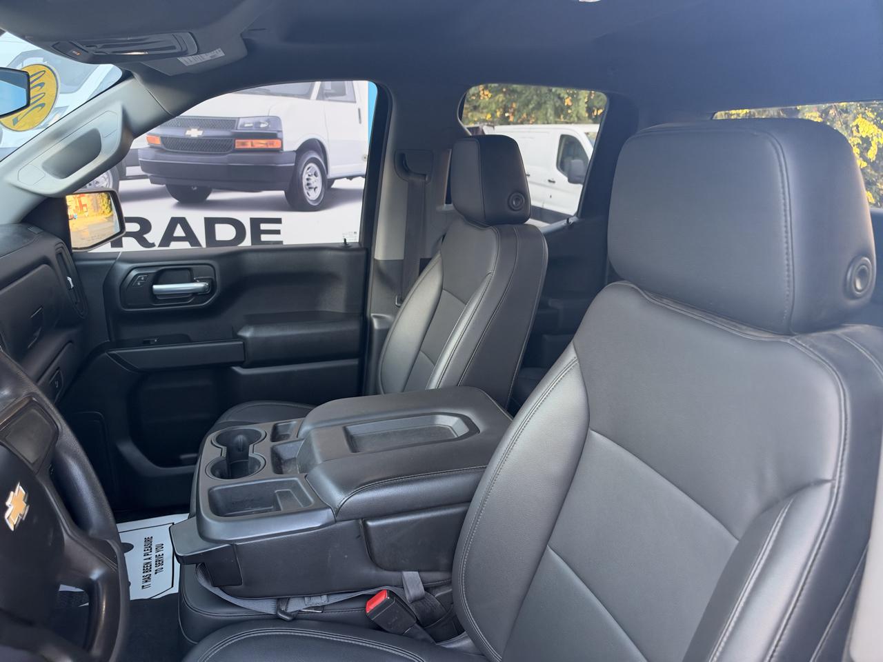 Chevrolet Silverado photo 23