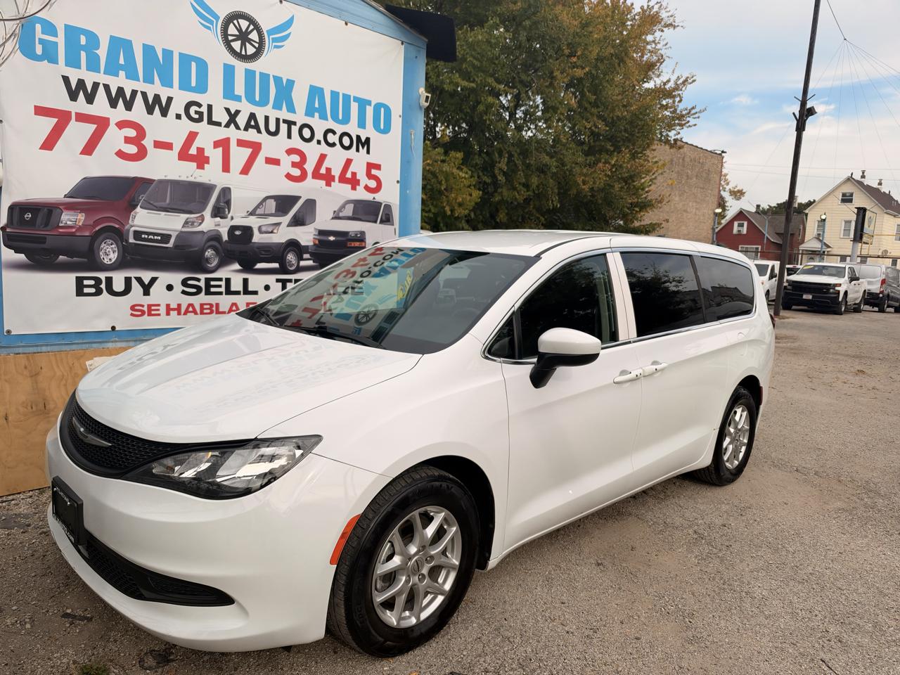2022 Chrysler Voyager LX FWD