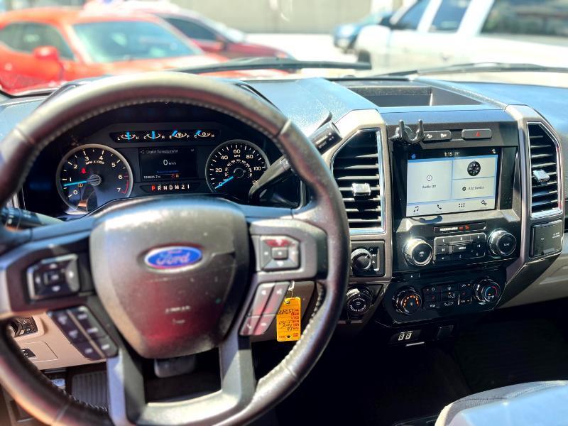 Ford F-150 Lariat SuperCrew 5.5-ft. Bed 4WD 2016