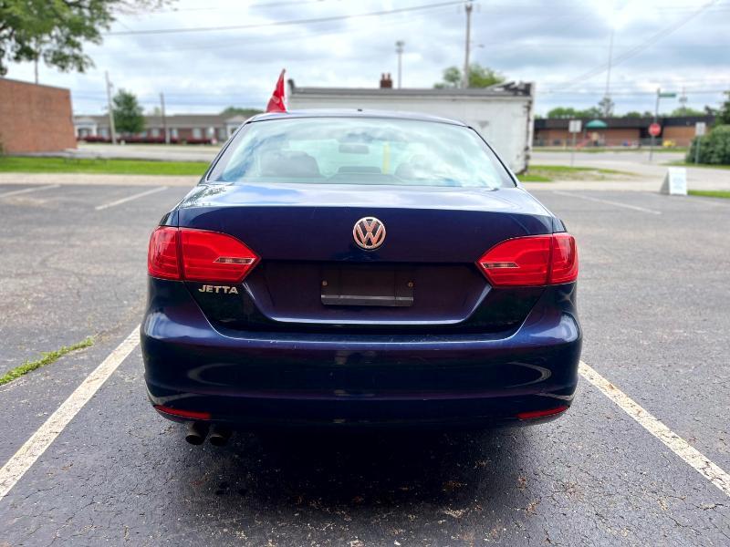 Volkswagen Jetta S 2014