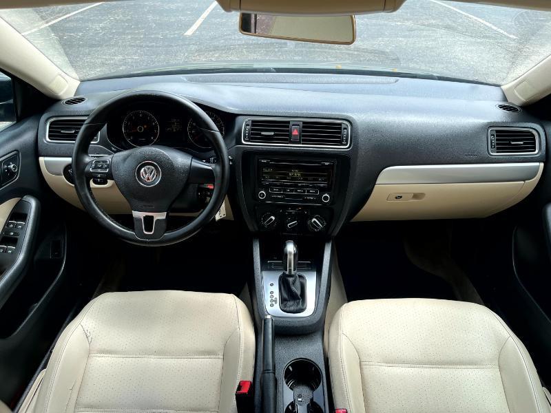 Volkswagen Jetta SE 2014