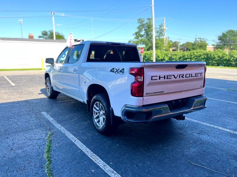 Chevrolet Silverado 1500 LT Crew Cab 4WD 2021