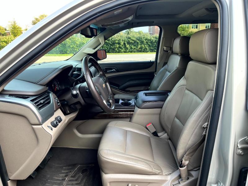 Chevrolet Suburban LT 1500 4WD 2015