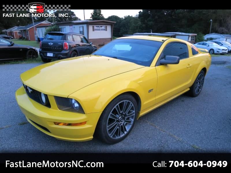 Ford Mustang  2006