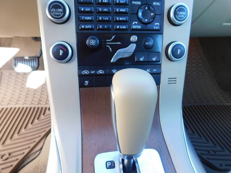Volvo S80 3.2 FWD 2010