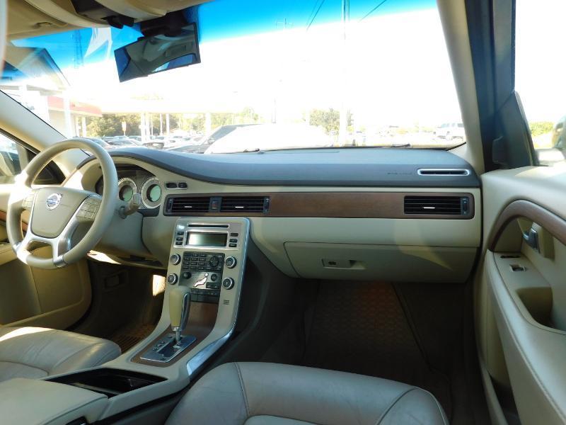 Volvo S80 3.2 FWD 2010