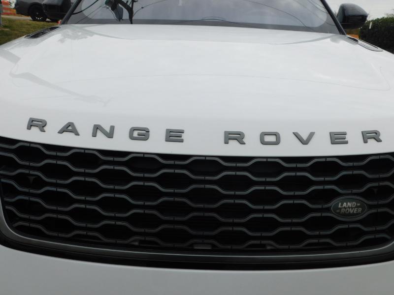 Land Rover Range Rover Velar R-Dynamic SE 2018 Land Rover Range Rover Velar R-Dynamic SE 2018