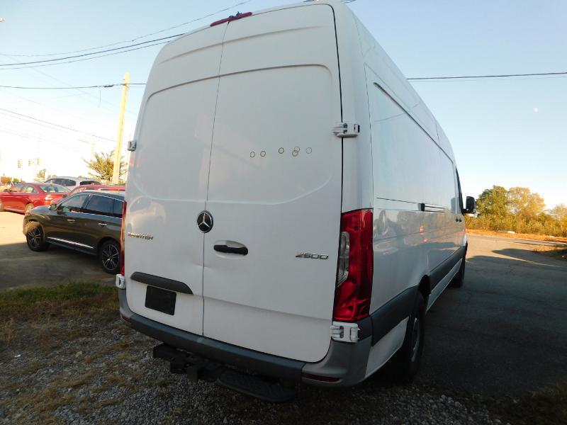 Mercedes-Benz Sprinter  2021 Mercedes-Benz Sprinter  2021
