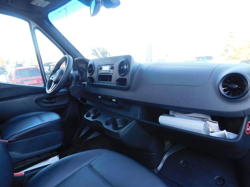 Mercedes-Benz Sprinter  2021 Mercedes-Benz Sprinter  2021