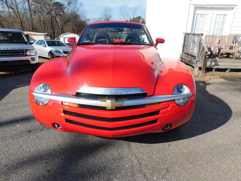 Chevrolet SSR Base 2004