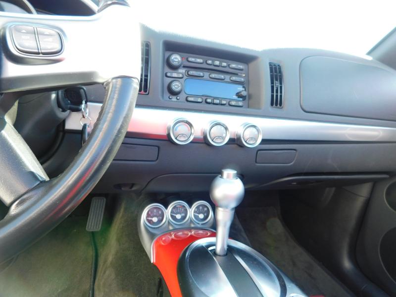 Chevrolet SSR Base 2004