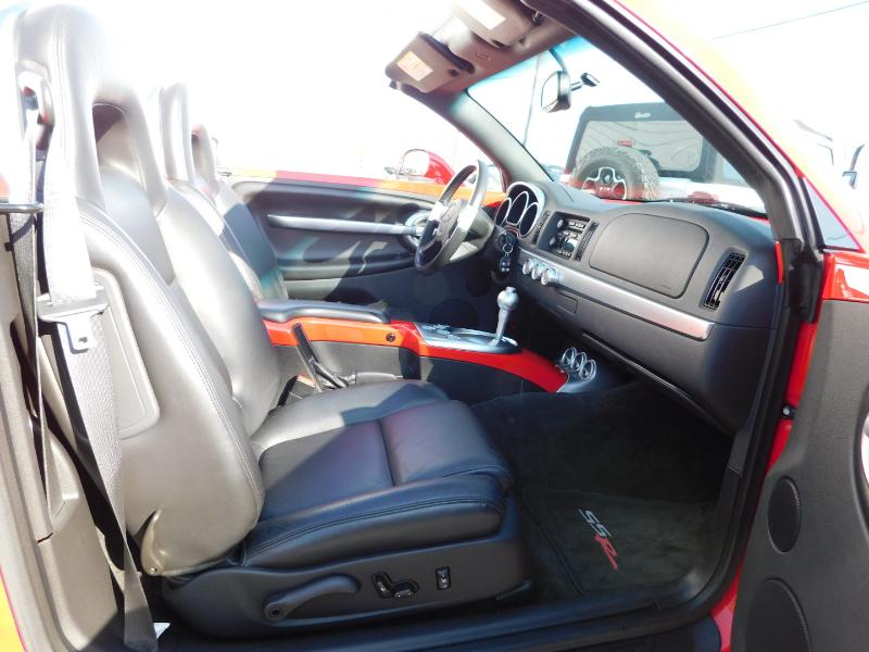 Chevrolet SSR Base 2004