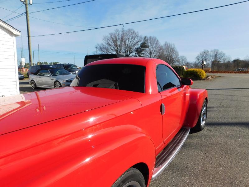 Chevrolet SSR Base 2004