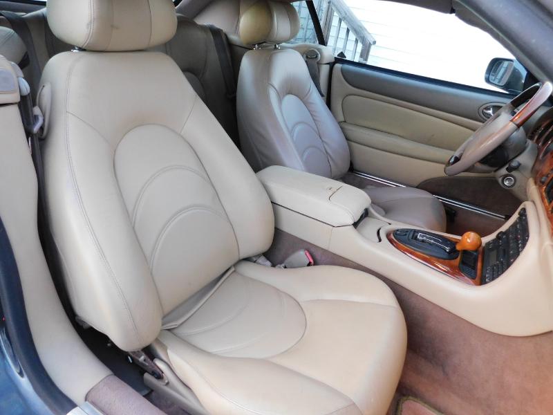 Jaguar XK-Series XKR Convertible 2002