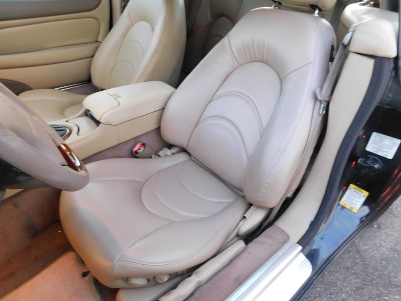 Jaguar XK-Series XKR Convertible 2002