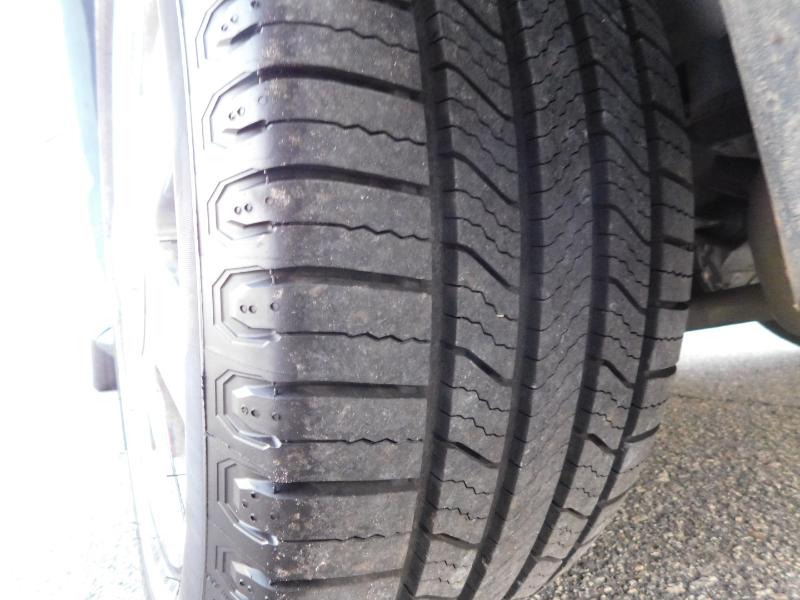 Ford Thunderbird Deluxe 2002